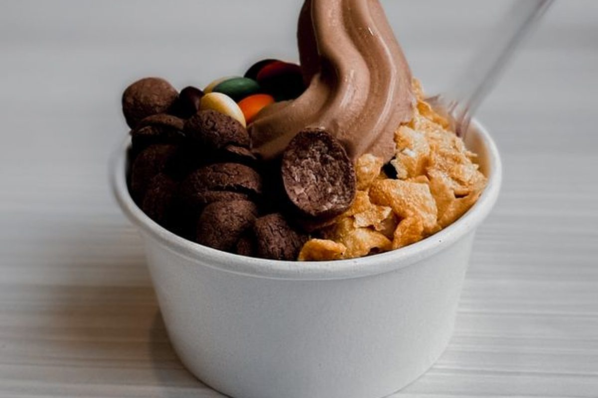 Frozen yogurt